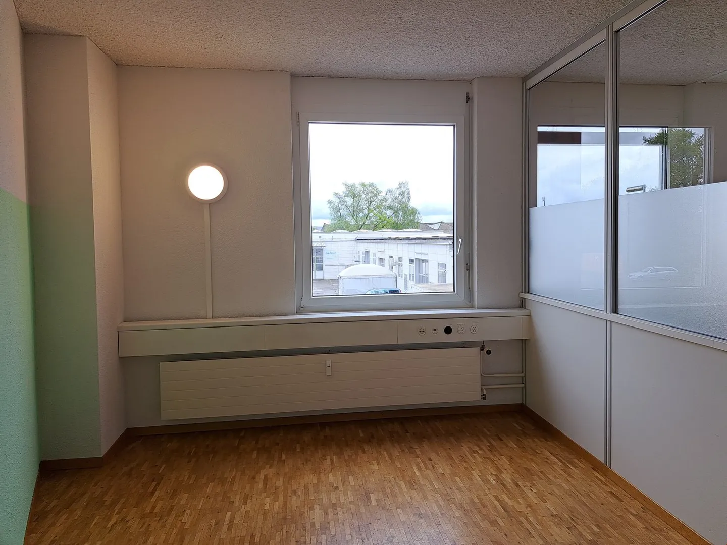 Büroraum im 1. OG 114 m2 G10 E - Foto 6 von 7