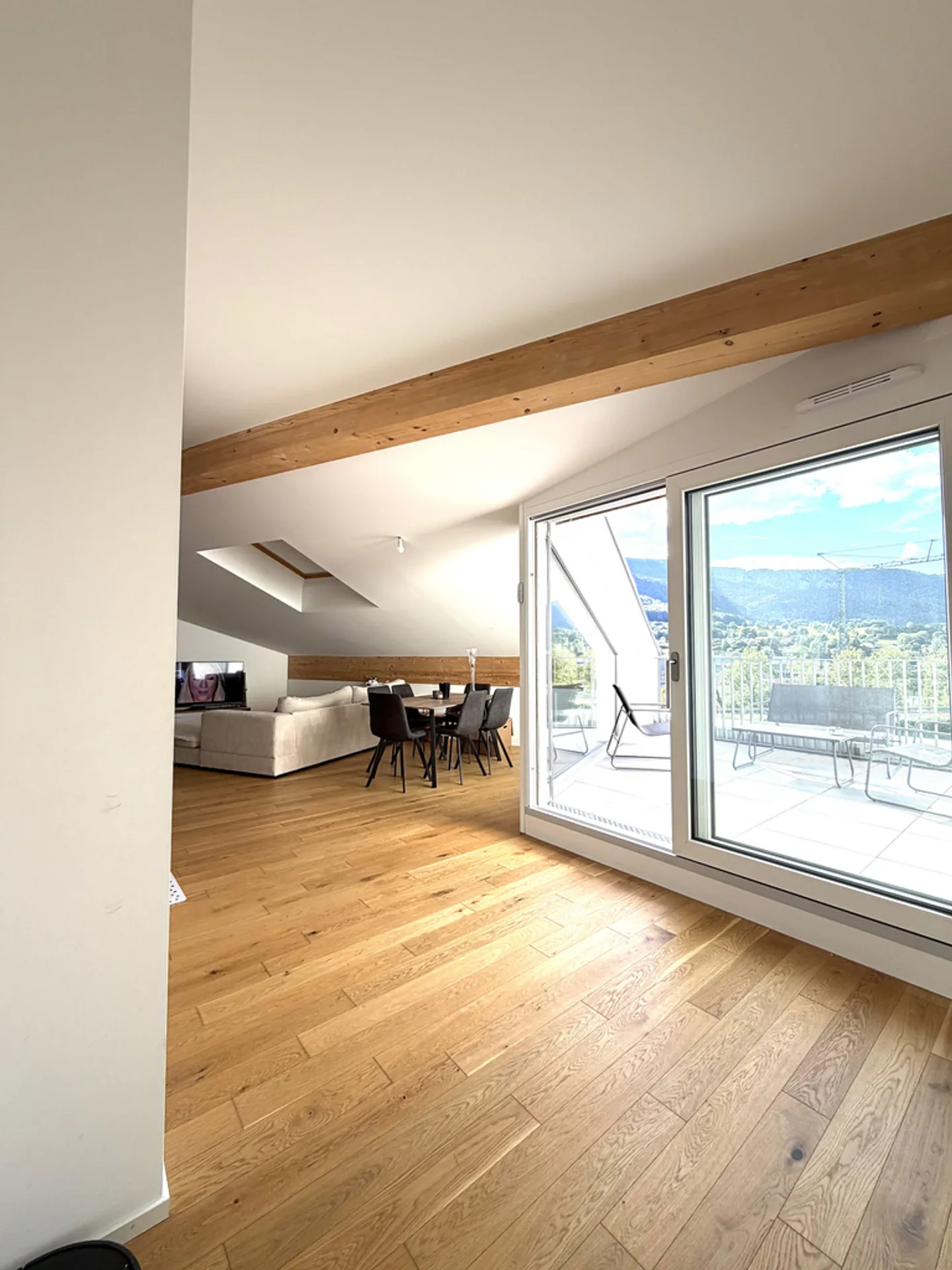 Charmant Appartement 2.5 pièces - Photo 1 sur 5