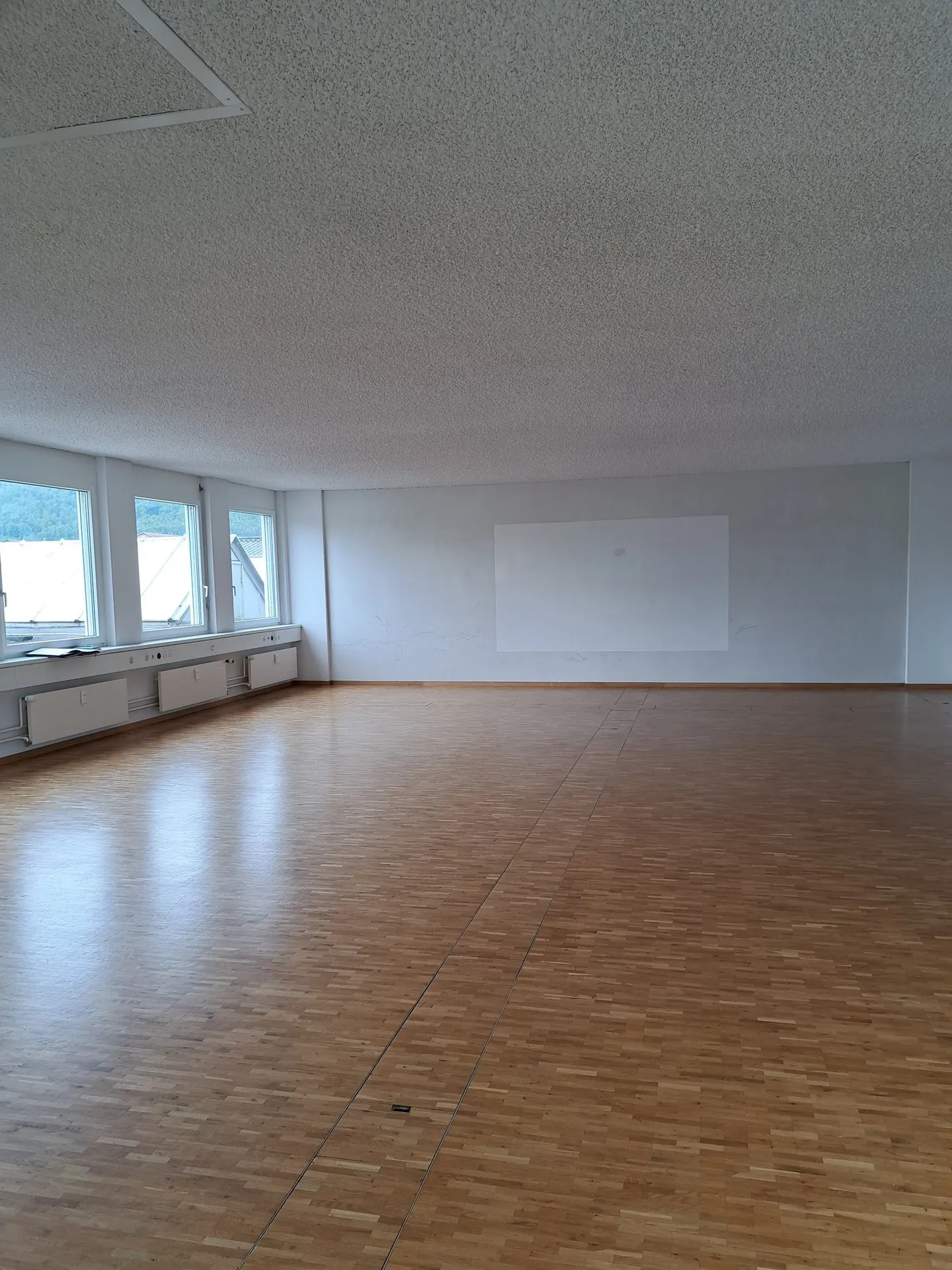 Büroraum im 1. OG 114 m2 G10 E - Foto 7 von 7