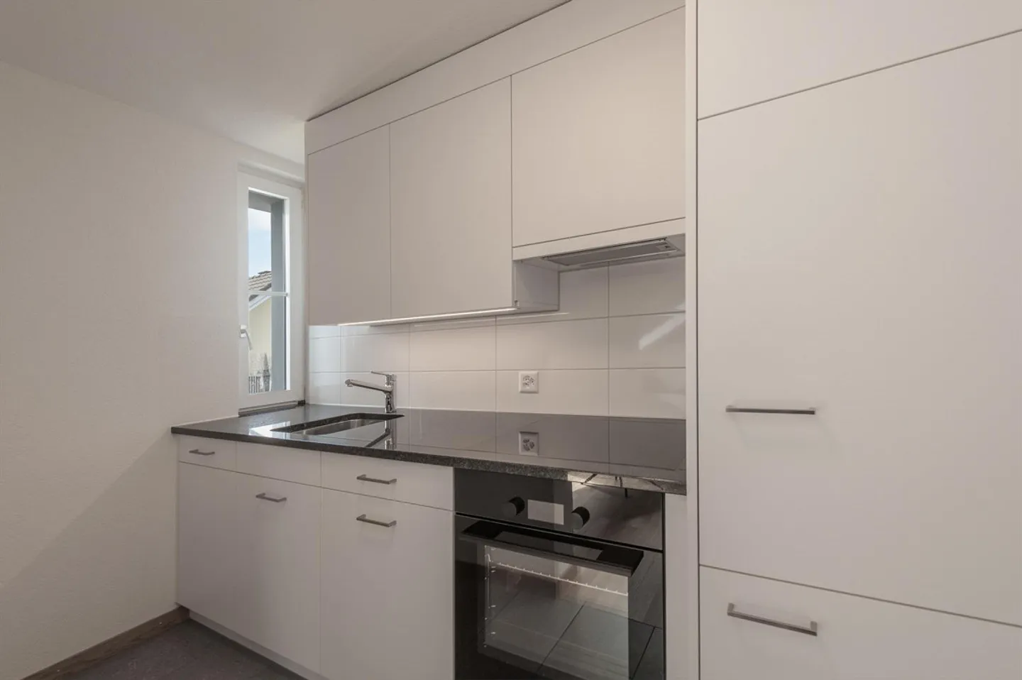 Moderne, möblierte Wohnung an bester Lage! - Foto 6 von 10