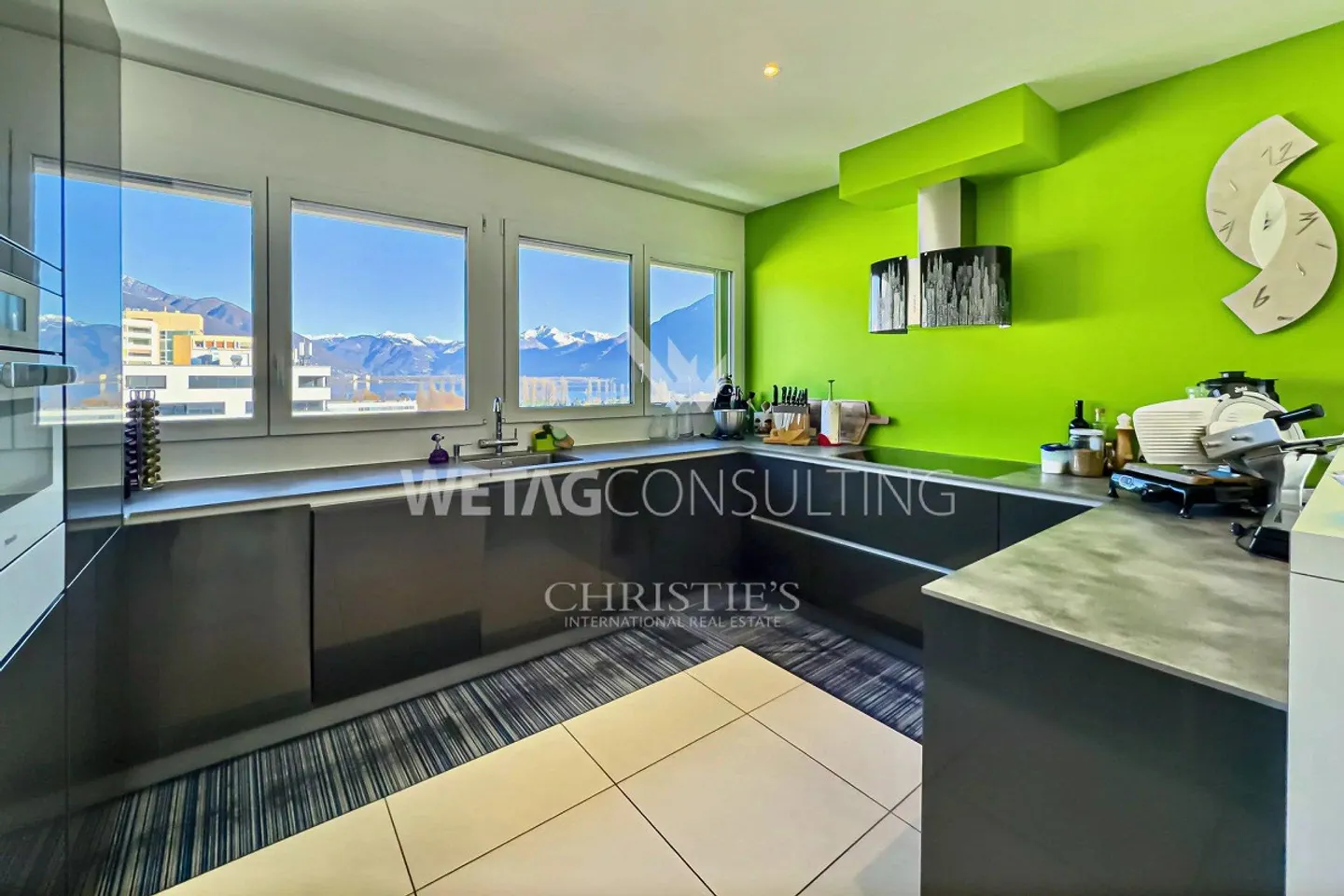 Appartement penthouse moderne avec vue sur le lac dans un emplacement central à Locarno... - Photo 7 sur 13