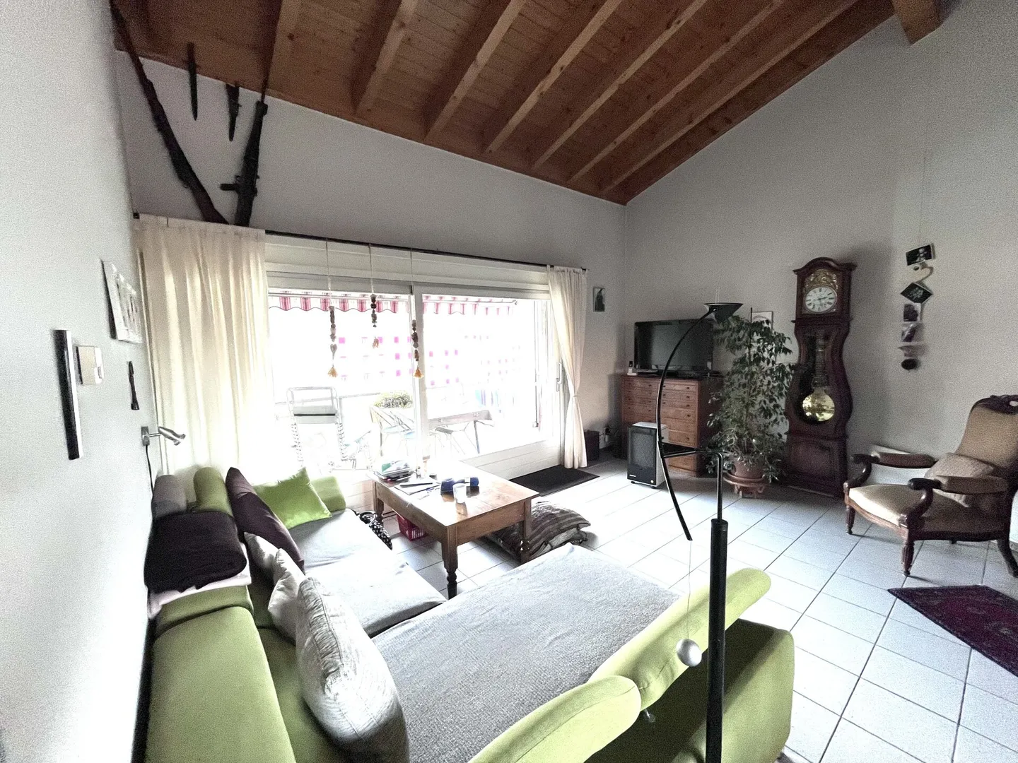 Apartment for sale - Photo 1 of 10