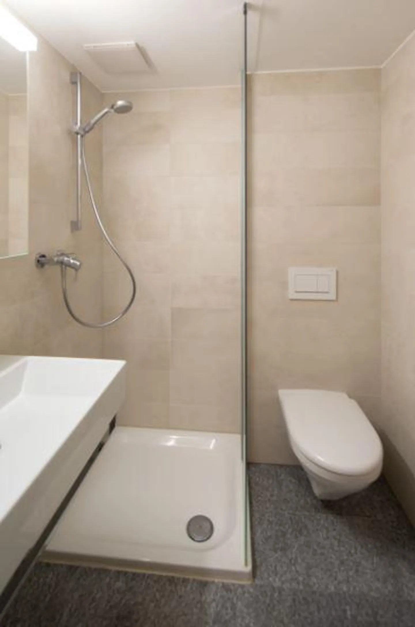 Studio in the old town - no deposit! - Photo 5 of 6