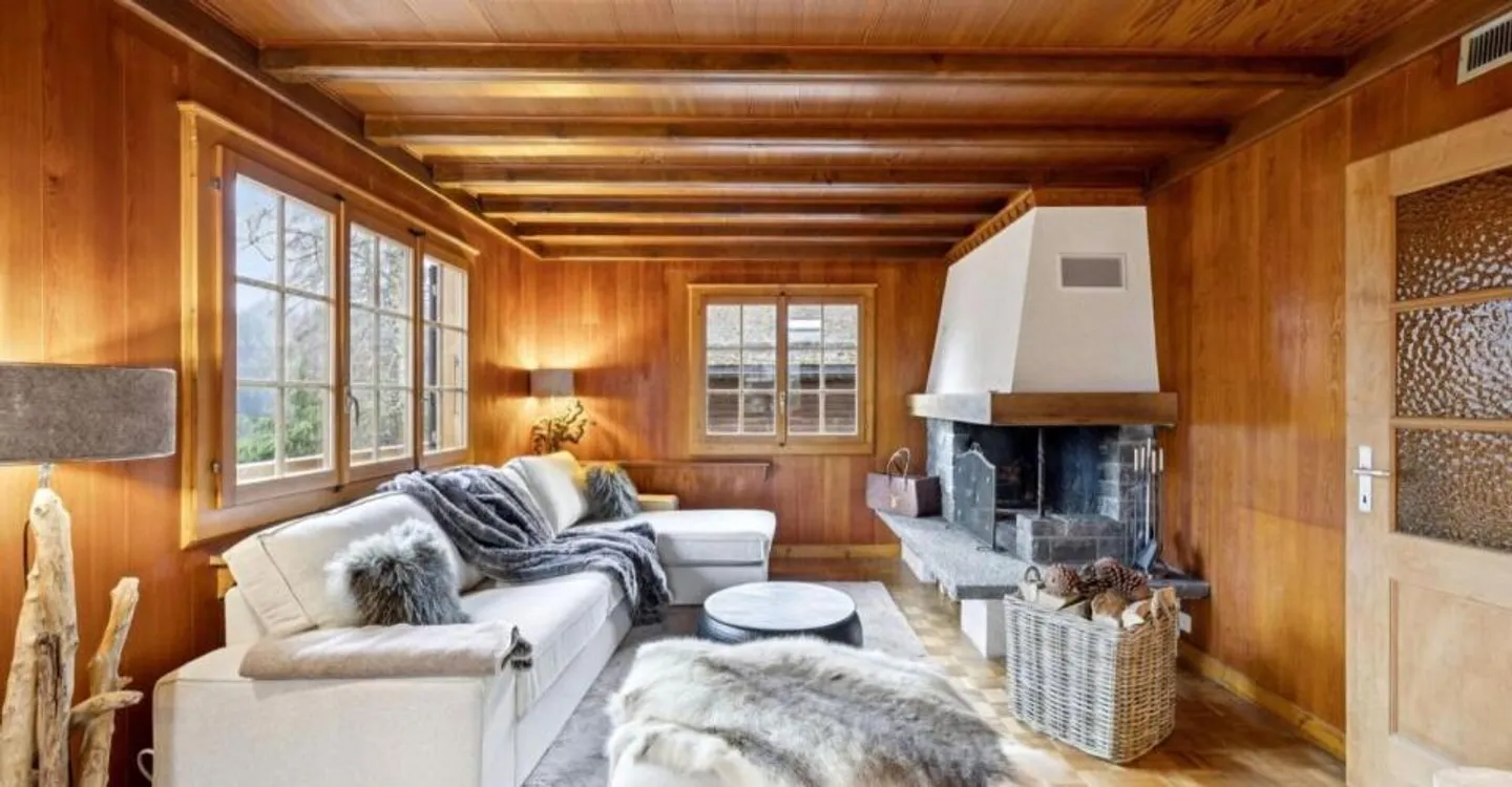 Authentic Chalet with Panoramic Views - Photo 6 of 13