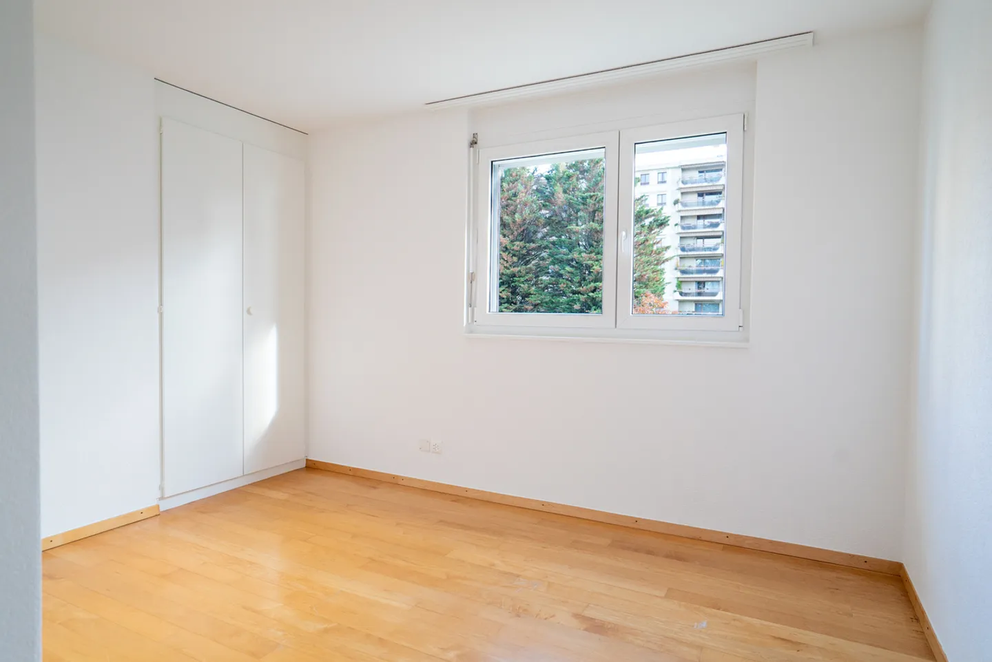 Magnifique Appartement avec Vue sur le Lac - Photo 9 sur 13