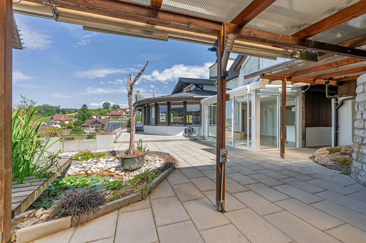 Multigenerational House with Dream View - Photo 11 of 13