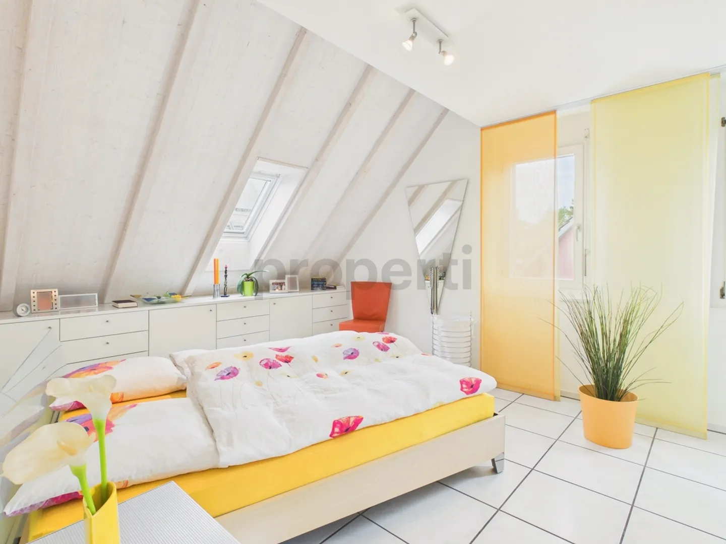 Helle 3.5-Zimmer-Penthouse mit Seesicht - Foto 9 von 13