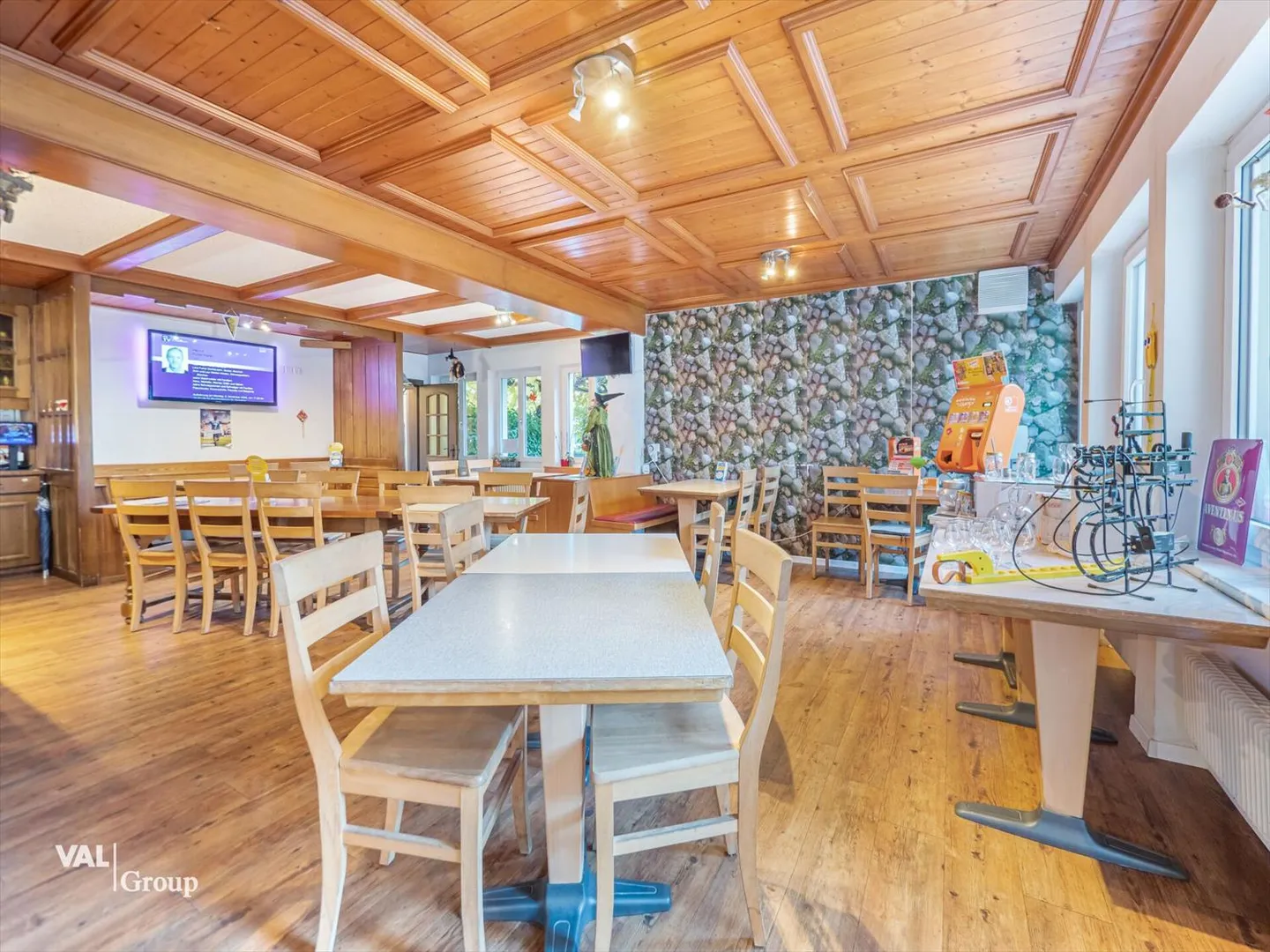 Votre chance en tant que restaurateur : restaurant traditionnel avec un grand potentiel - Photo 5 sur 13