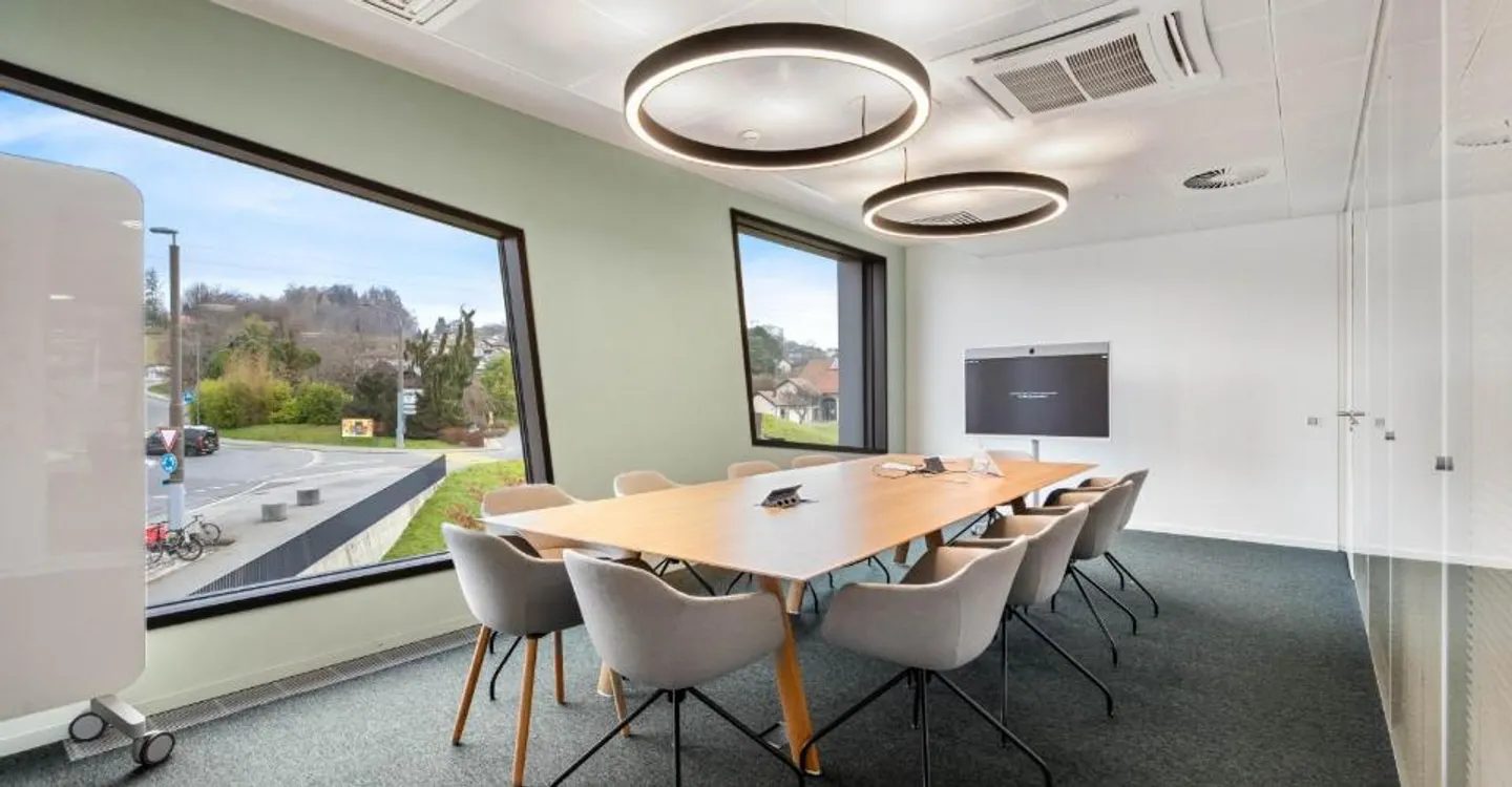 Furnished offices for rent - Biopôle - divisible with lake view - Photo 3 of 6