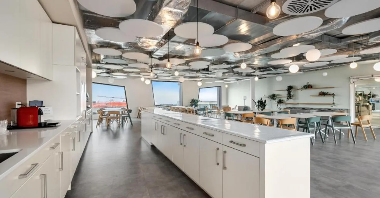 Furnished offices for rent - Biopôle - divisible with lake view - Photo 4 of 6