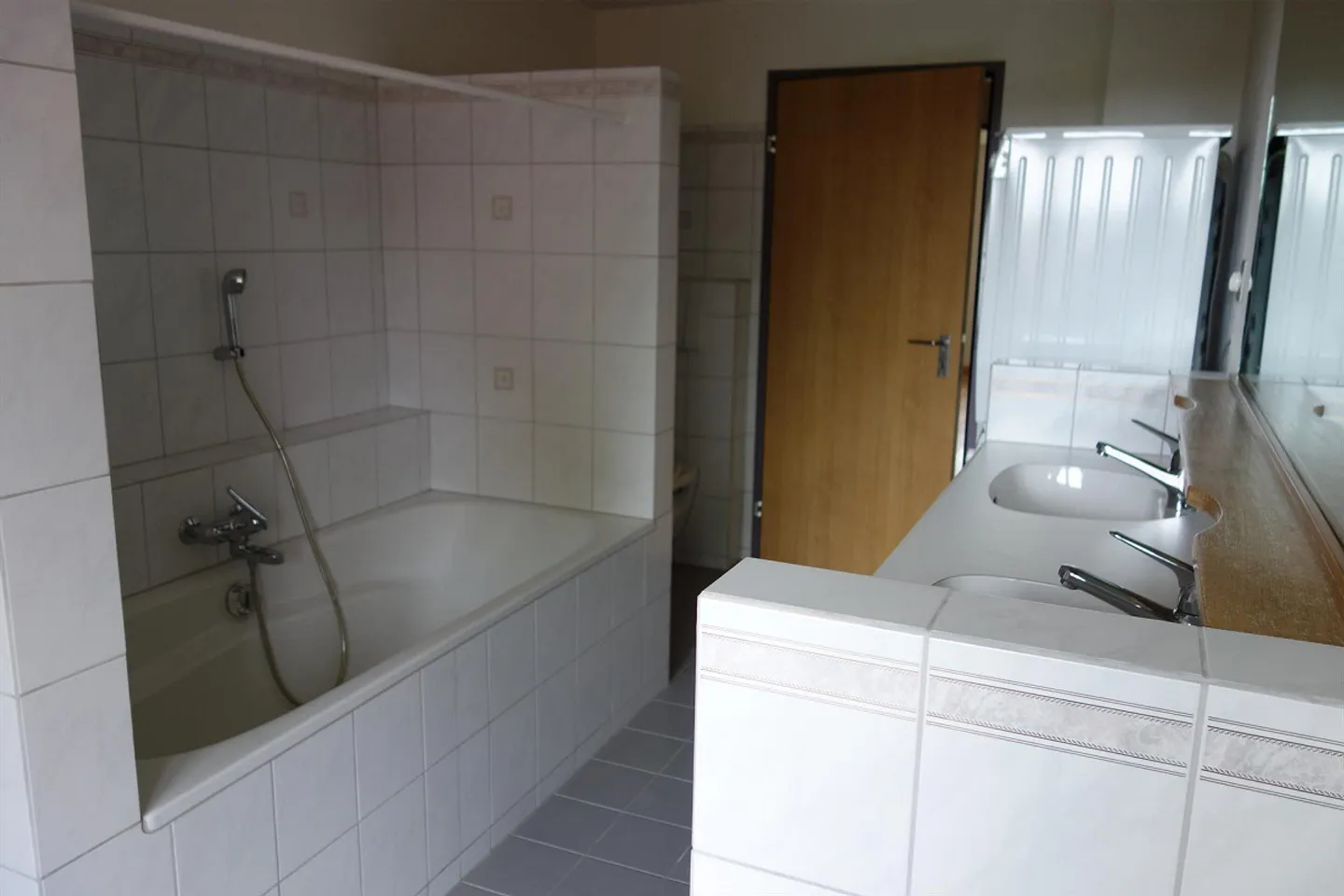 Appartement de jardin en duplex de 4,5 pièces idyllique cherche nouveau locataire - Photo 4 sur 19