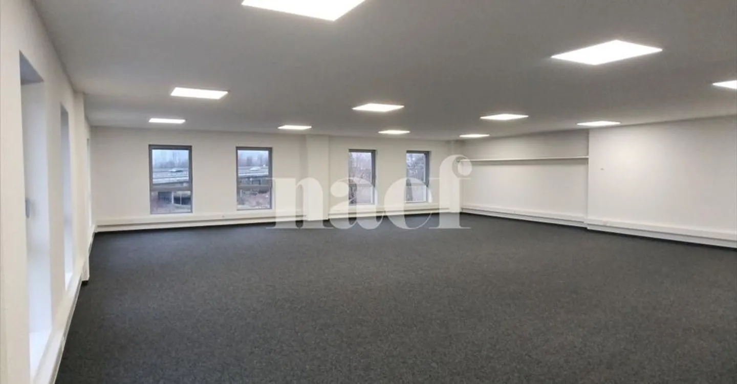 Bureau à louer - Photo 7 sur 8