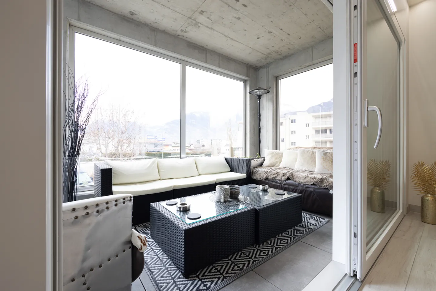 Magnifico attico 3½ locali con grande terrazza/veranda ad Aproz-Sion - Foto 7 di 7