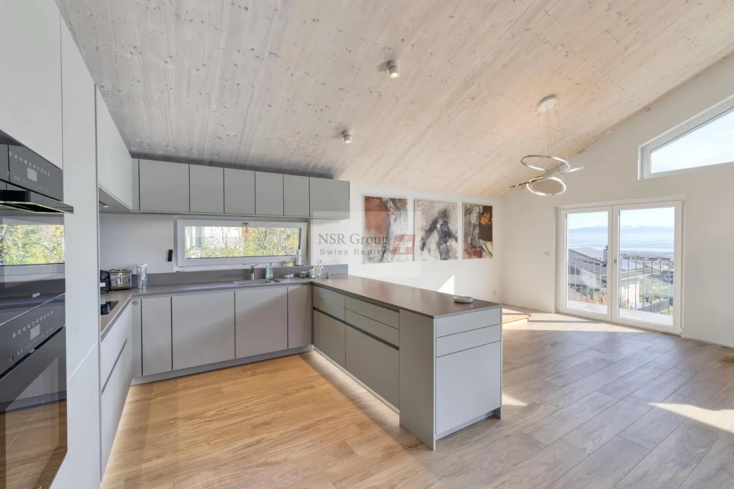 New house with panoramic view and expansion potential - Photo 4 of 10