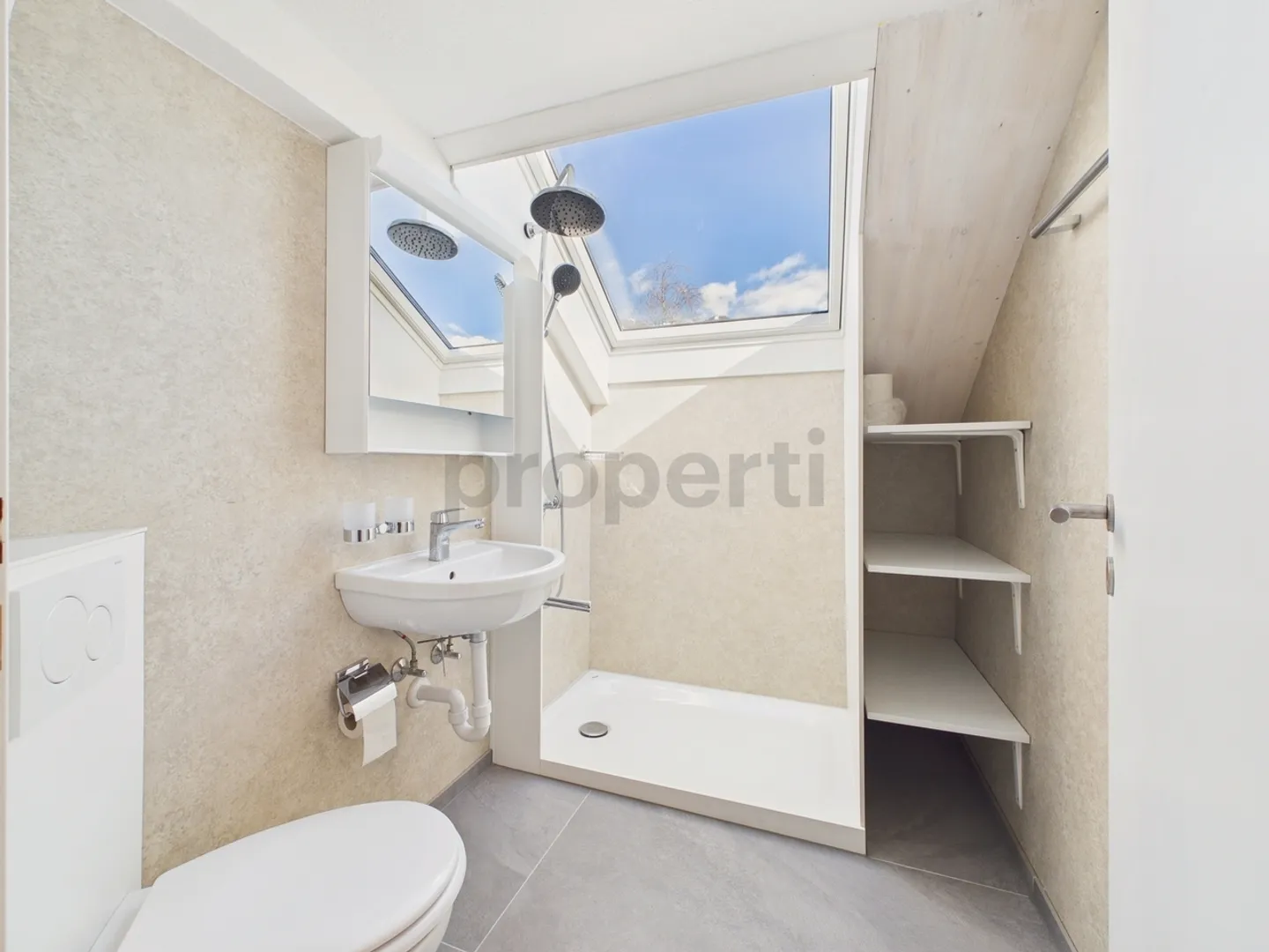 Appartement moderne de 3,5 pièces sous les toits avec balcon à Niederurnen - Photo 8 sur 9