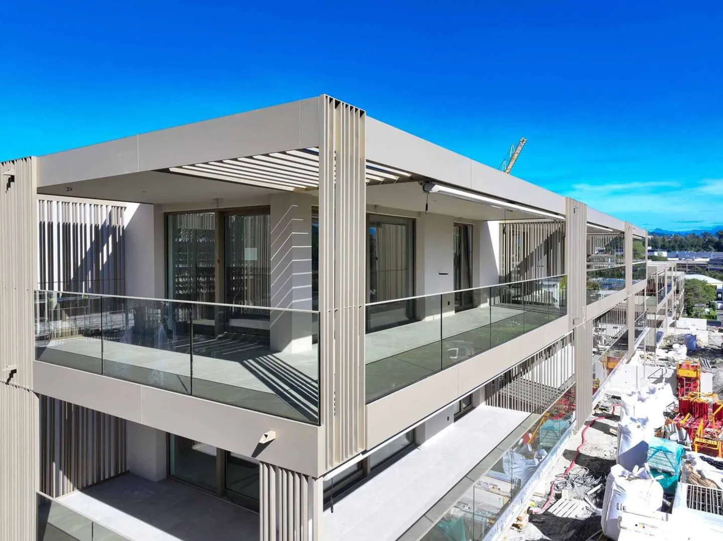 Beautiful 3.5-room new building with terrace in southern exposure on the top floor - Photo 5 of 5