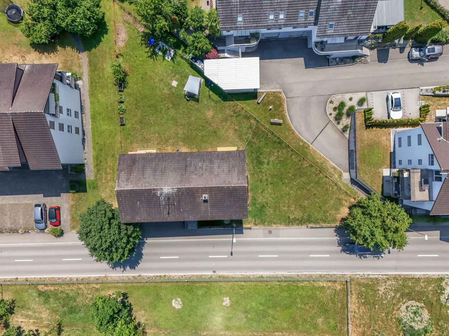 Casa plurifamiliare con 6 appartamenti e potenziale di ampliamento... - Foto 10 di 12