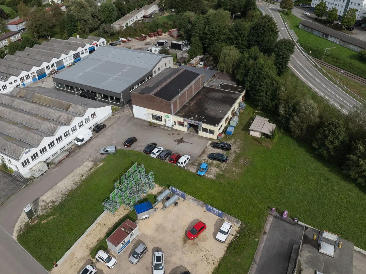 Industrial building/depot - Photo 1 of 29