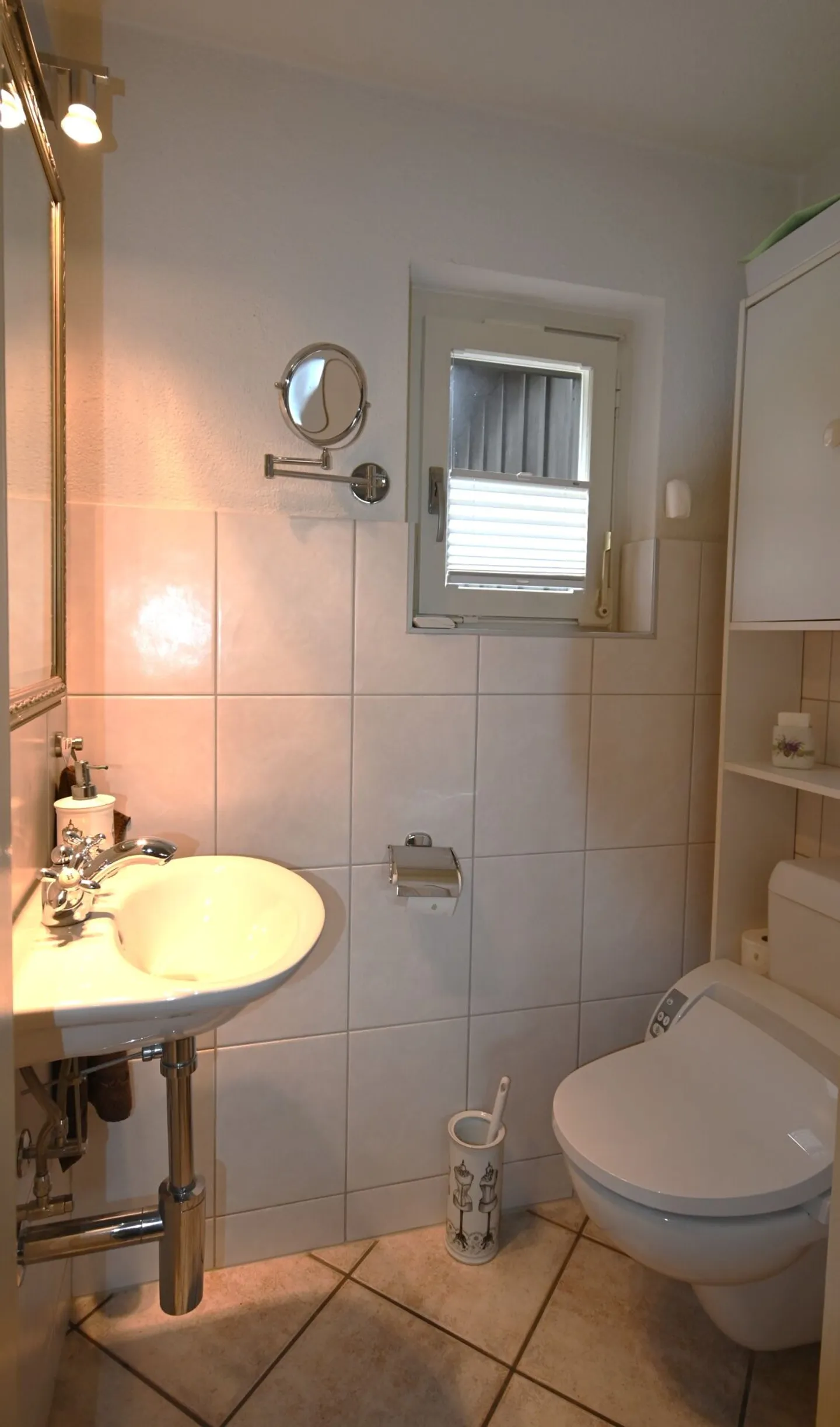 Well-maintained, semi-detached 5-room single-family house - Photo 5 of 16