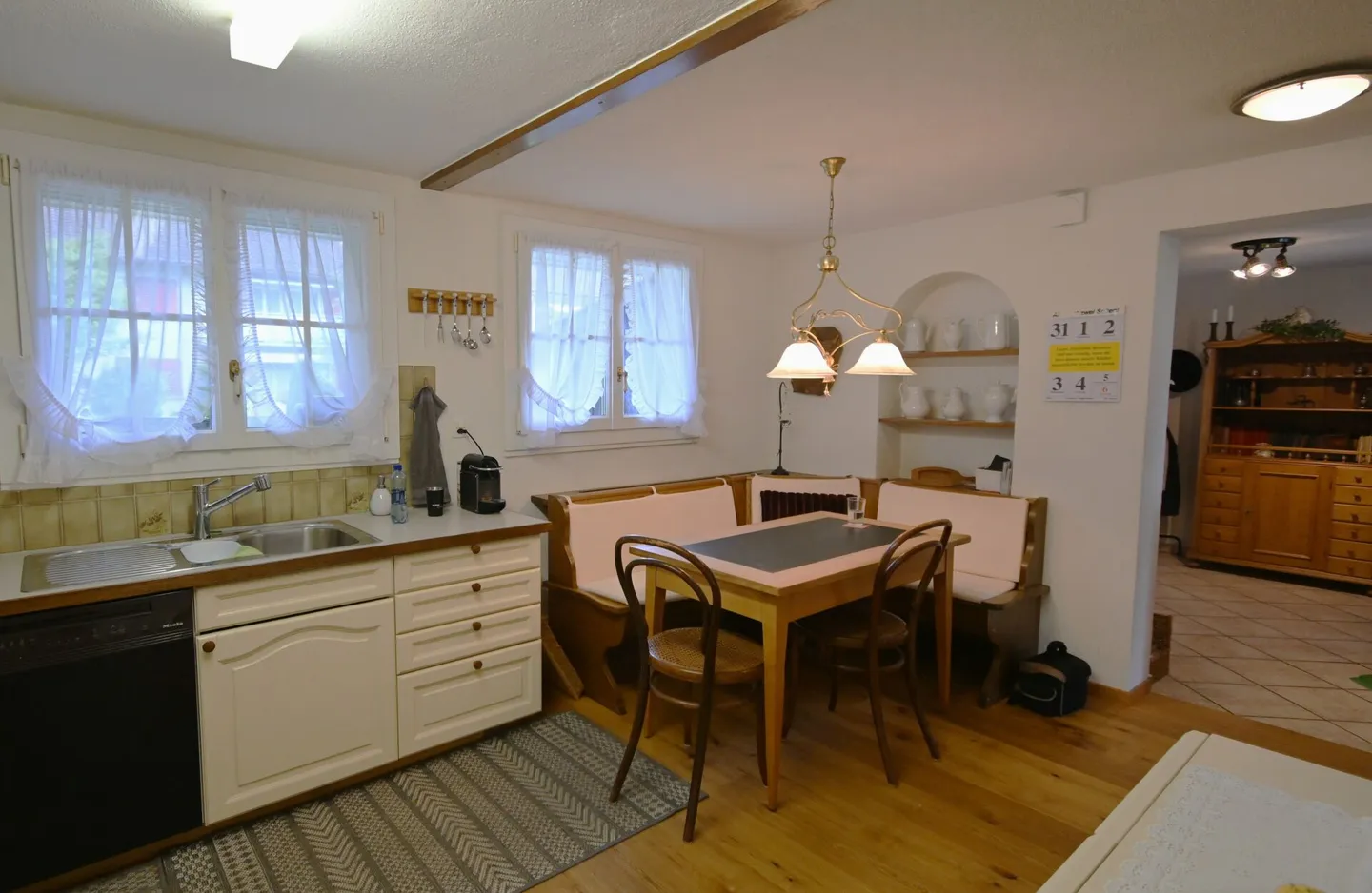 Well-maintained, semi-detached 5-room single-family house - Photo 7 of 16