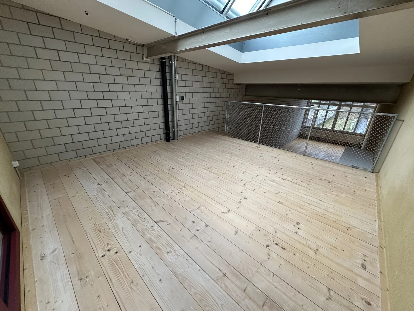 Modern 2.5-room loft apartment for rent - Photo 6 of 9