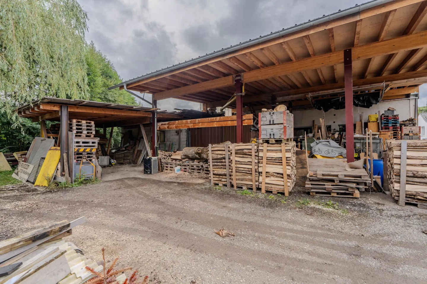 Industrial building/depot - Photo 27 of 29