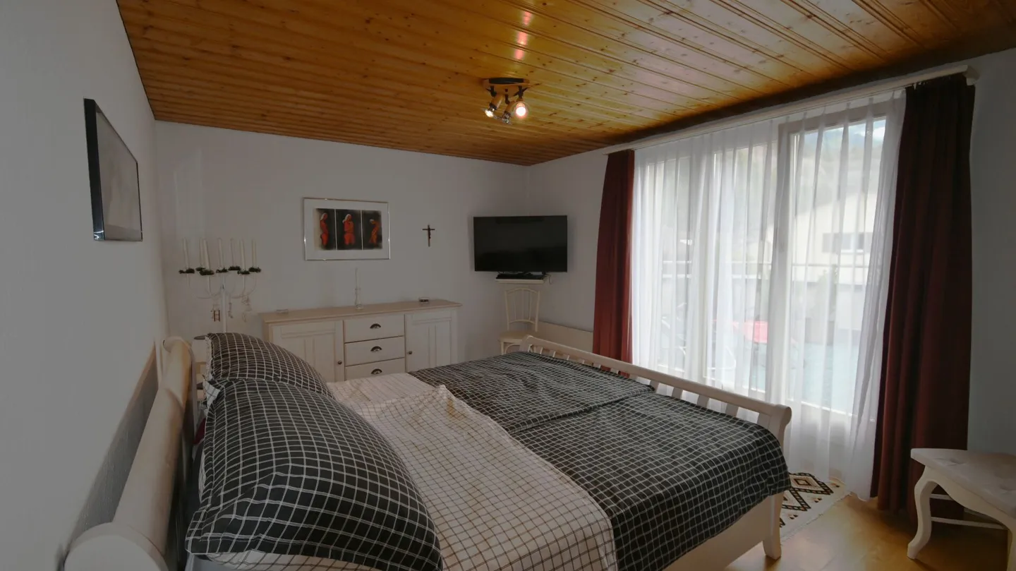 Well-maintained, semi-detached 5-room single-family house - Photo 12 of 16