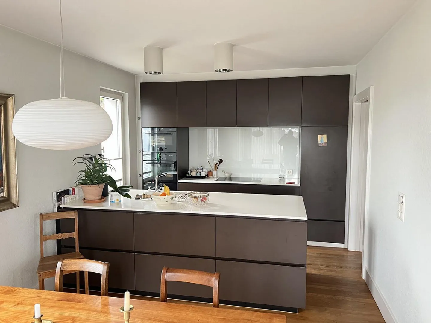 Wohnung mit viel Charme an zentraler Lage in Küsnacht - Foto 4 di 6