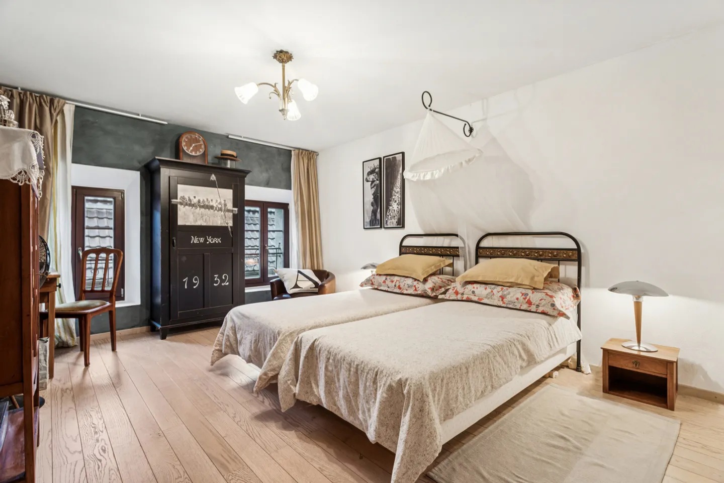 Magnificent renovated farmhouse with a lot of character and close to the lake - Photo 8 of 13