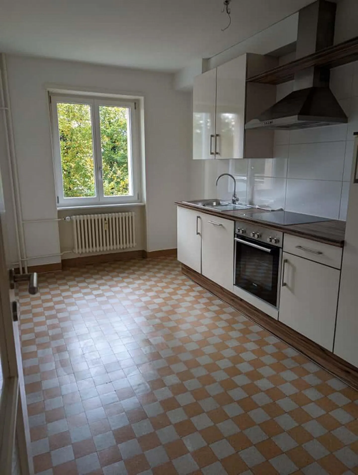 Appartamento di 3 stanze in edificio storico - Foto 2 di 7