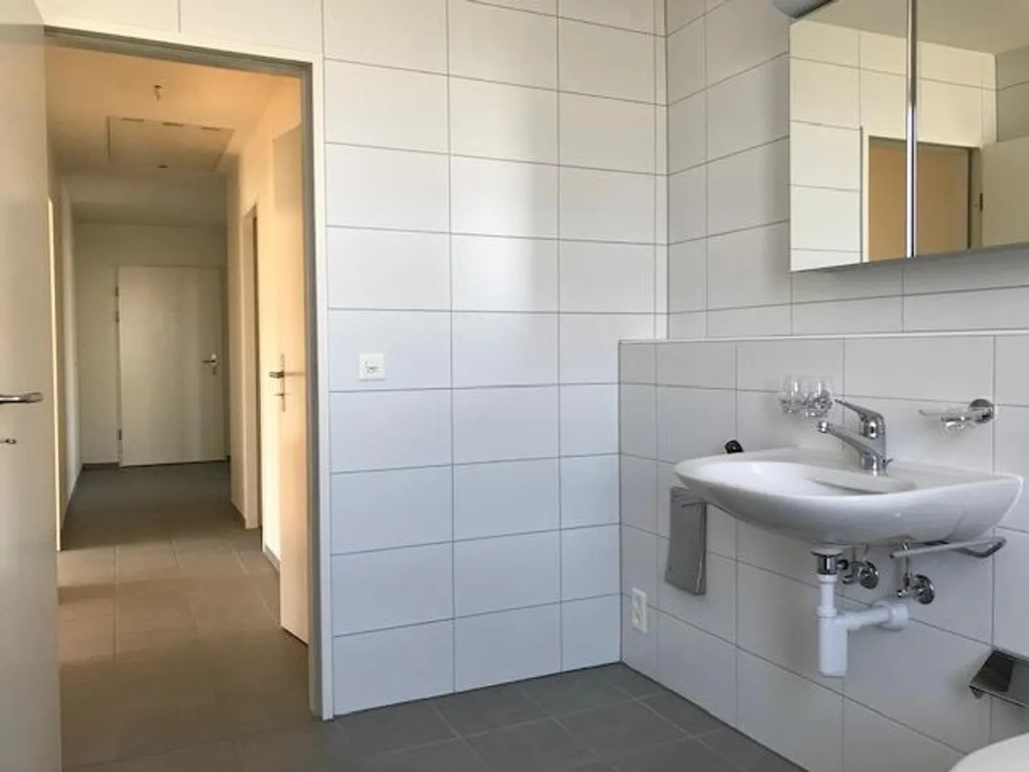 Moderne Dachwohnung in Therwil - Foto 7 von 15