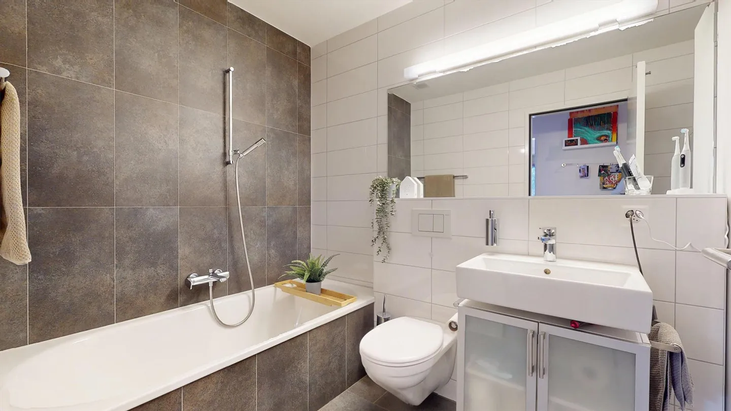 Spacious 5.5-room garden apartment in a quiet location - Photo 9 of 13