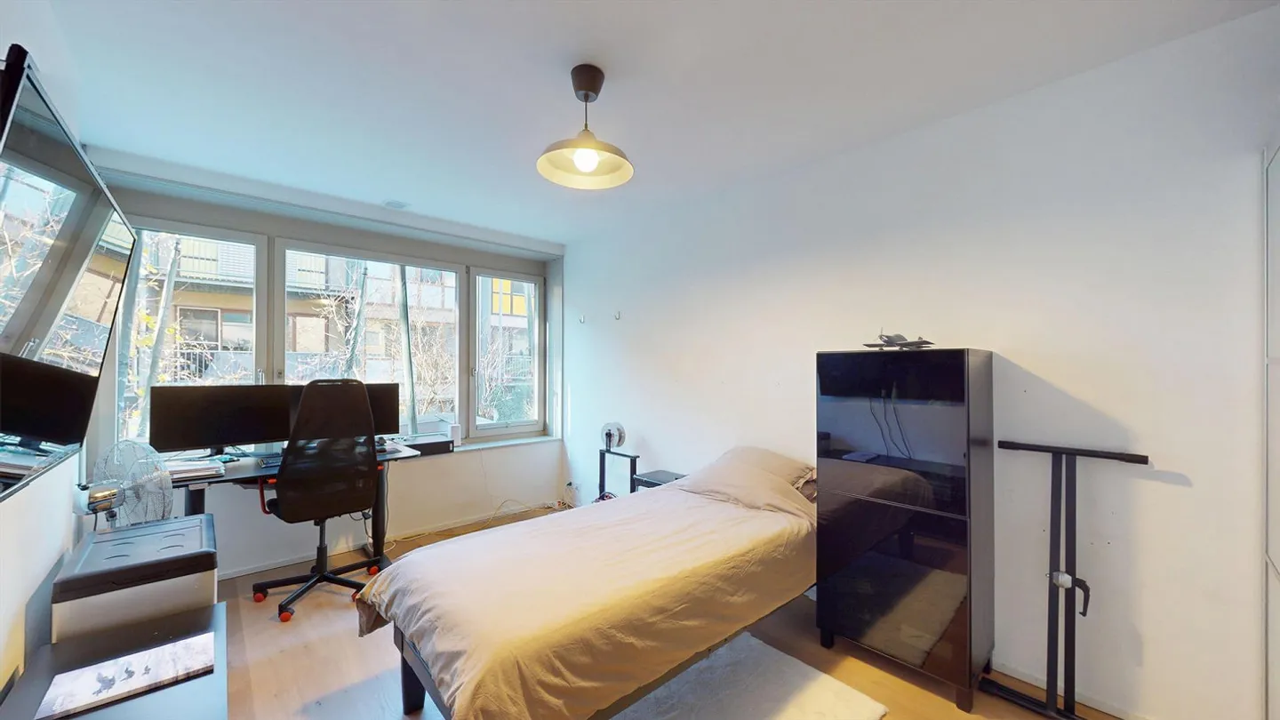 Spacious 5.5-room garden apartment in a quiet location - Photo 11 of 13