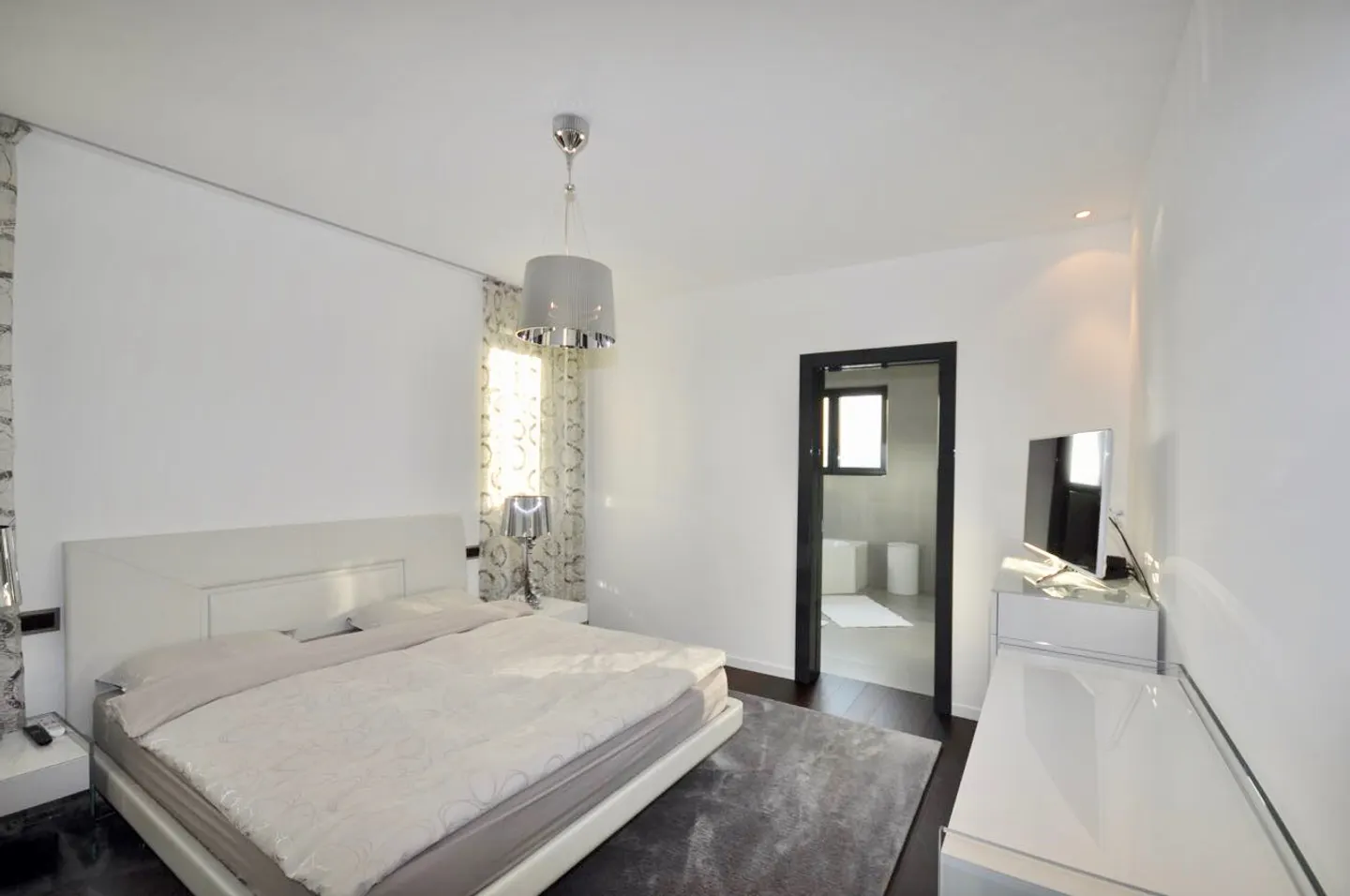 Villa moderne de luxe près du centre de Lugano - Photo 11 sur 18