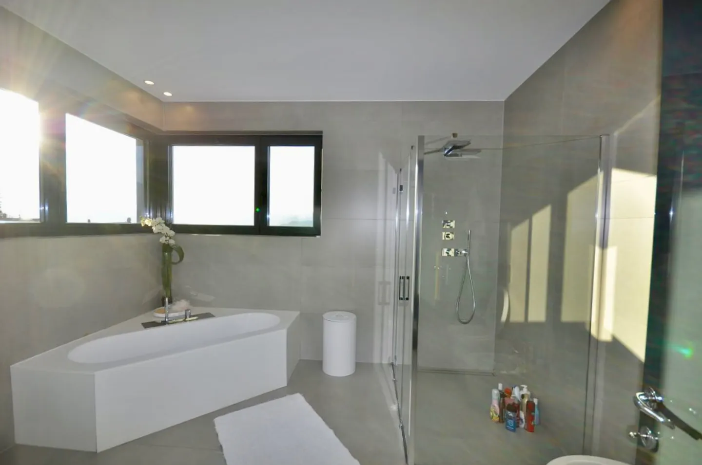 Villa moderne de luxe près du centre de Lugano - Photo 12 sur 18