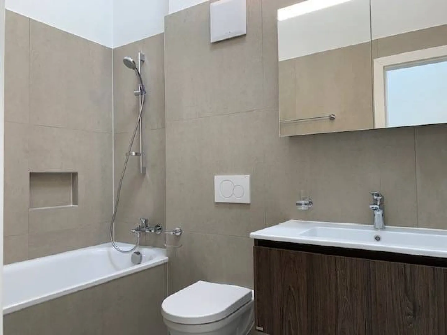 Attached house 5.5 rooms in Vuisternens-en-Ogoz - Photo 8 of 12