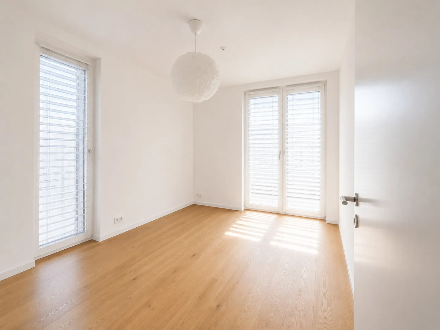 Modernes Einfamilienhaus in Oensingen - Foto 8 von 13