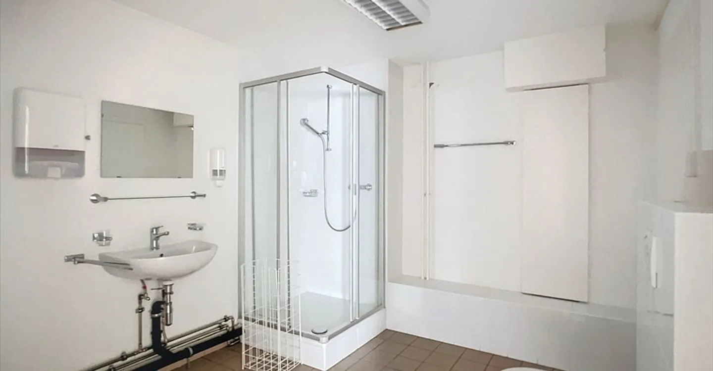 Spazio ufficio in affitto - Foto 6 di 6