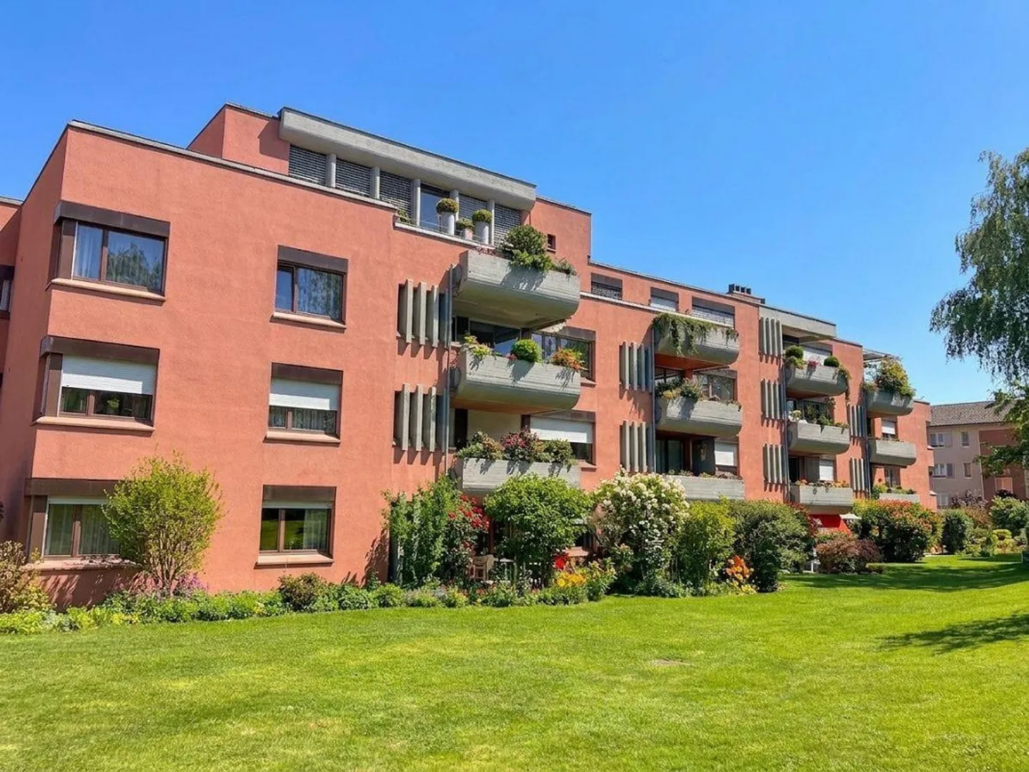 Appartement de jardin de 80 m² avec cheminée - à quelques pas de la gare - Photo 13 sur 13