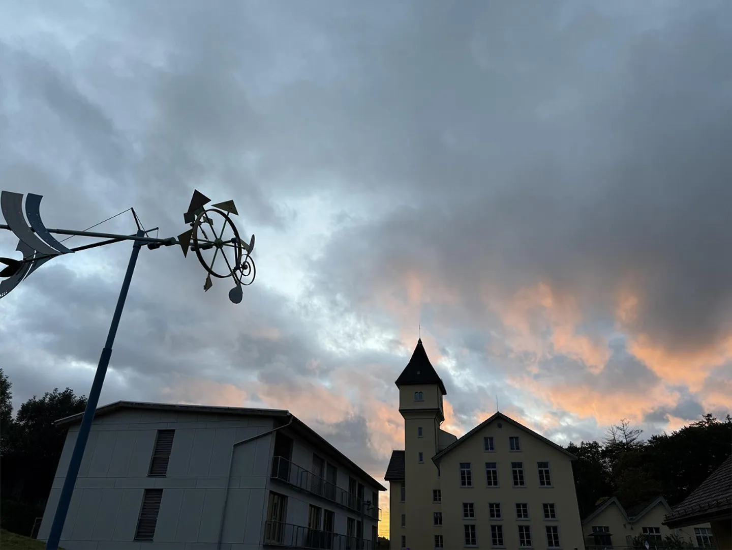 Looking for a new tenant furnished 1.5 room apartment available immediately - Photo 1 of 1