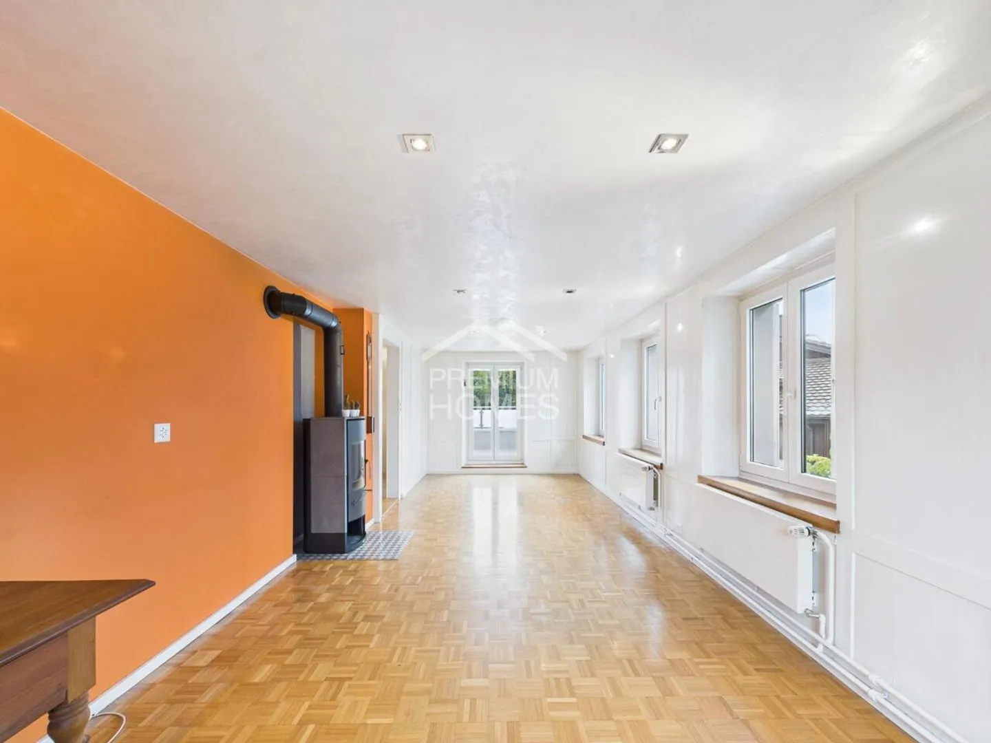 Immeuble résidentiel à vendre - Photo 2 sur 7