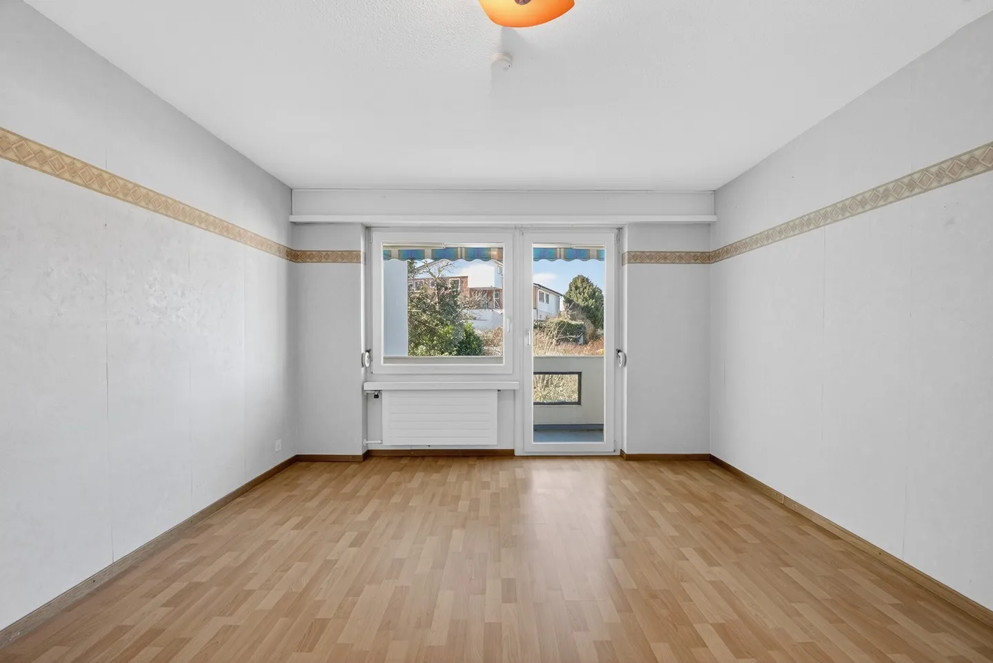 Eckhaus an privilegierter Lage in Bülach - Photo 9 sur 9