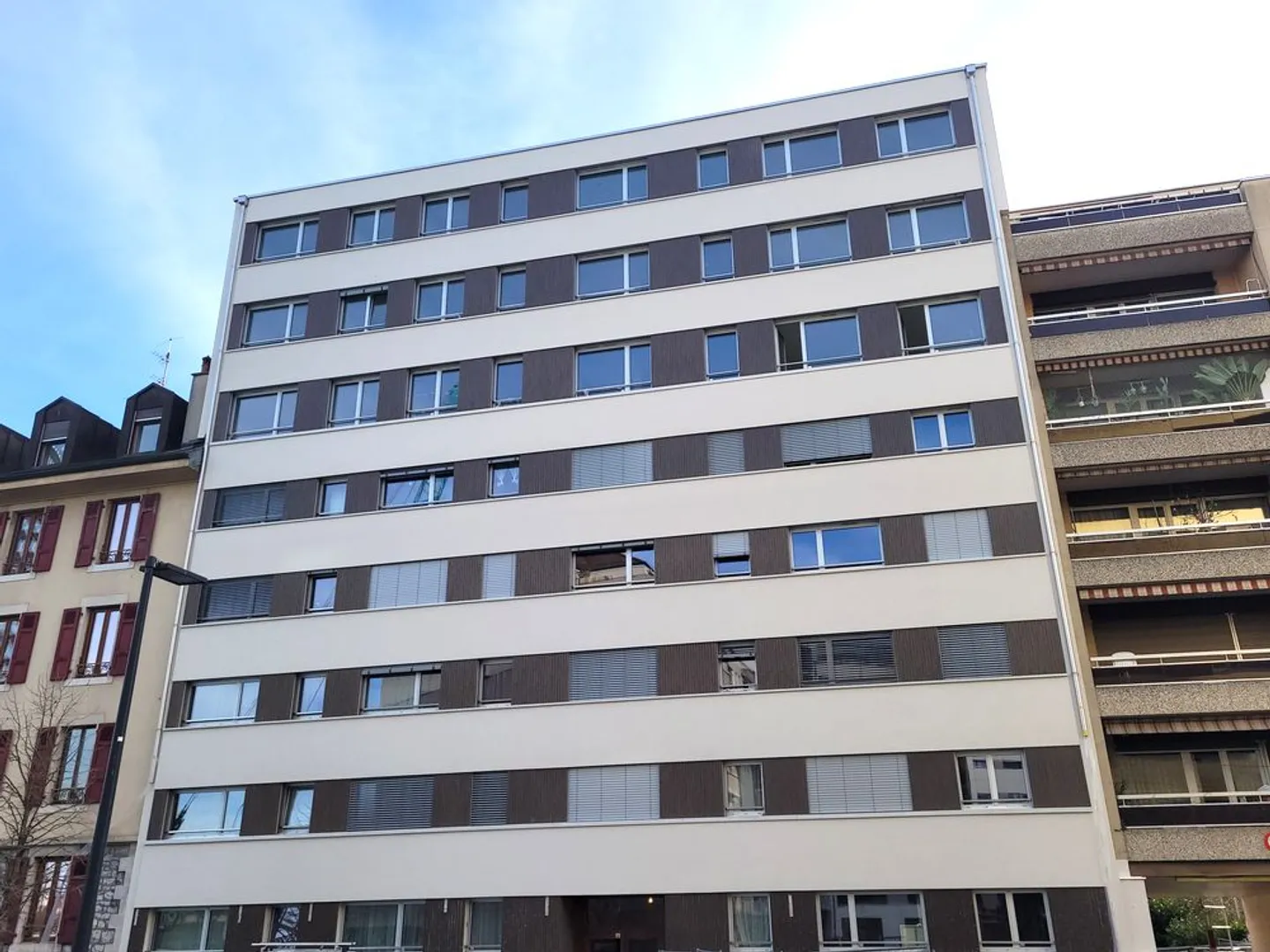 Locale di circa 174m2 situato al piano terra. - Foto 1 di 2