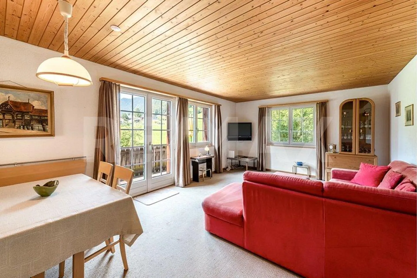 Maison individuelle de 6½ pièces avec un terrain généreux - Photo 3 sur 13