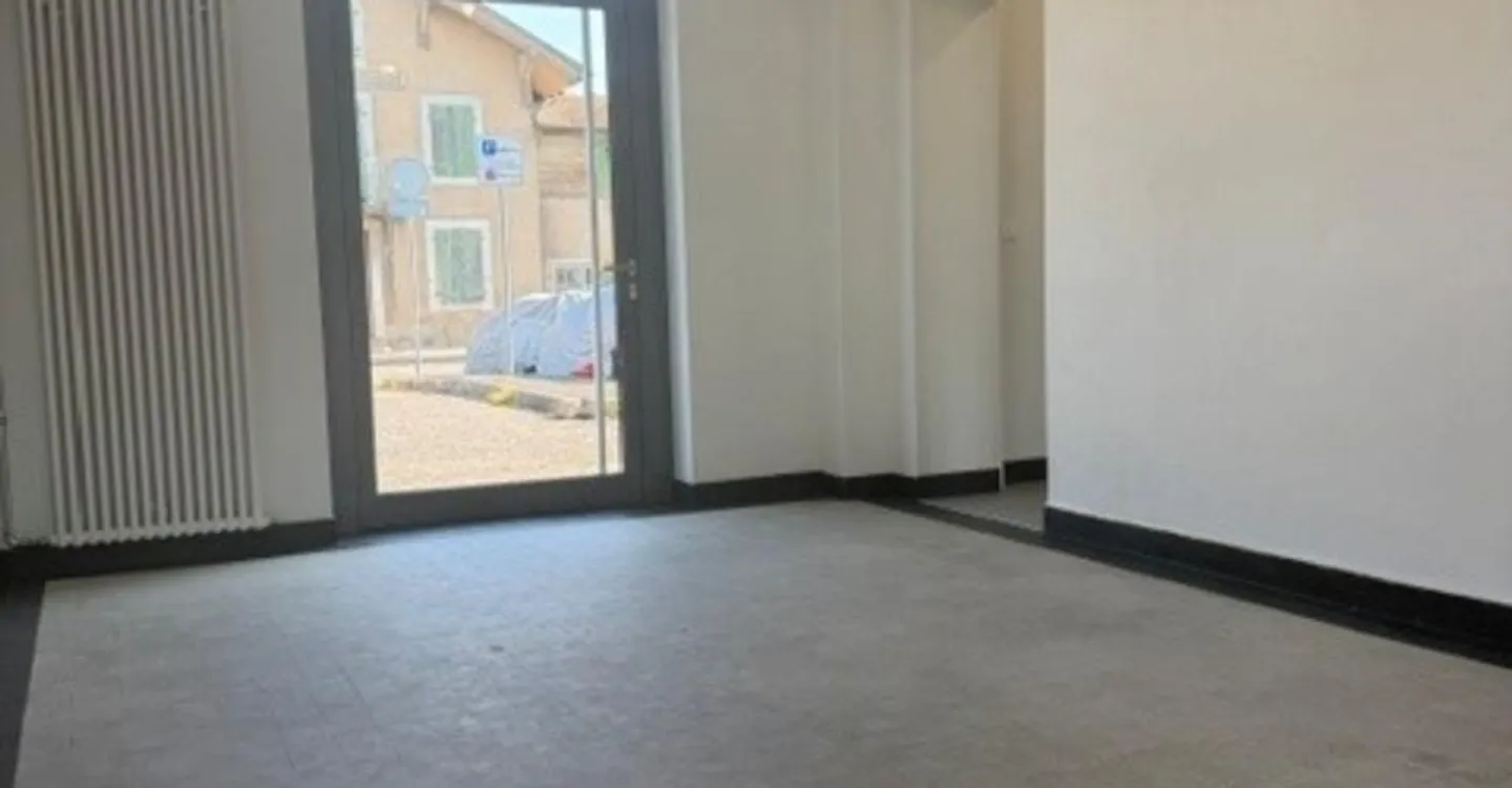 Administrative area of 110 m² in Vernier-Meyrin Cargo - Photo 4 of 6