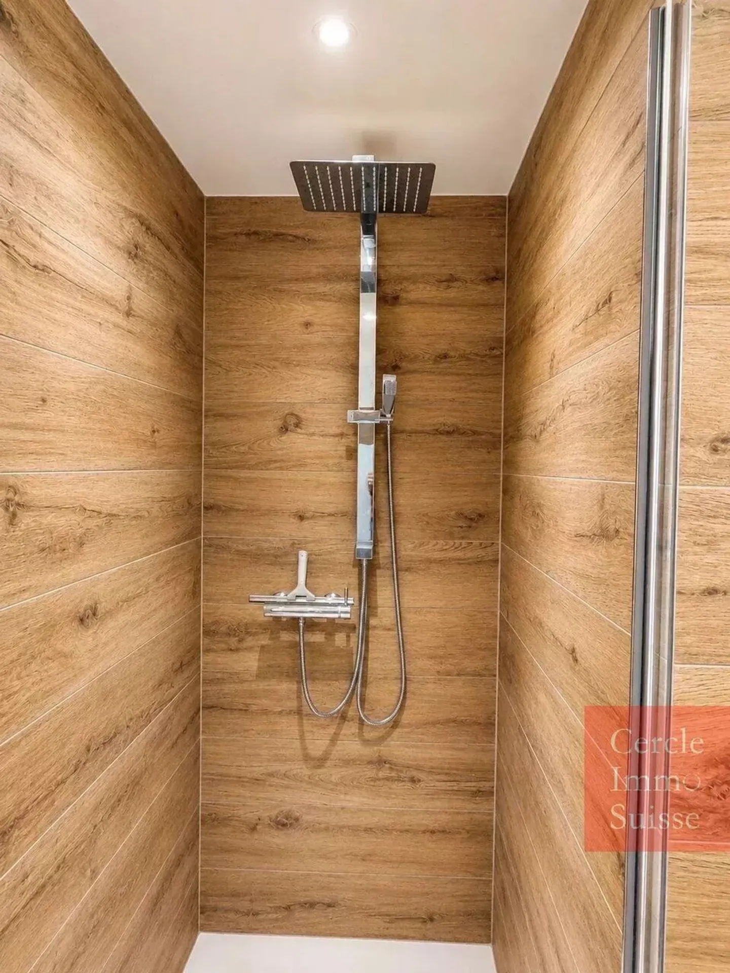 Chalet con ampi spazi esterni - Foto 4 di 8