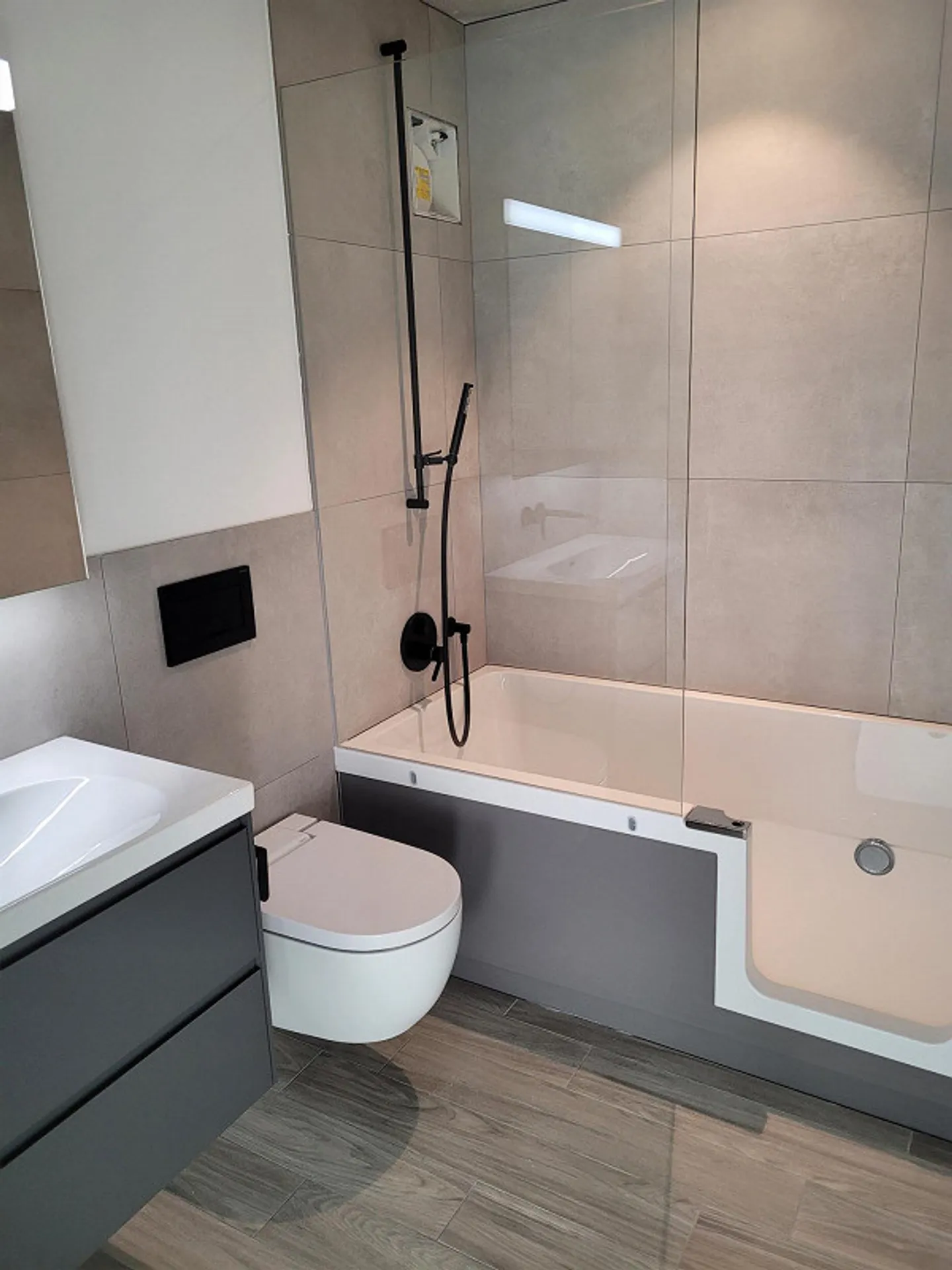 2 1/2-room apartment (new building) - Photo 2 of 6