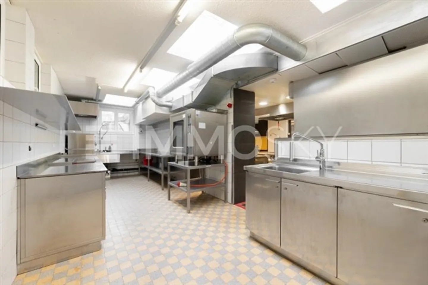 Successo servito! Frescamente ristrutturato e pronto per partire - Foto 5 di 5