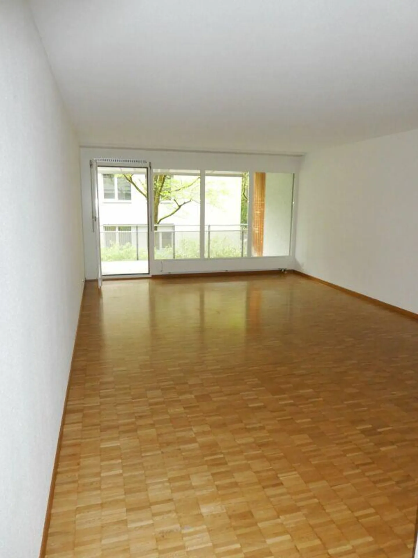 Attractive 3.5-room apartment with large balcony near Inselspital, 3008 Bern - Photo 3 of 13