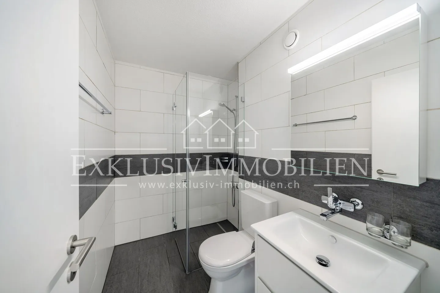 Appartamento moderno con vista lago - Foto 4 di 6
